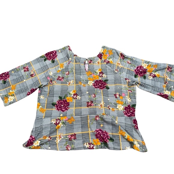 Chic Floral Checkered Knot Front Blouse - Picture 3 of 8